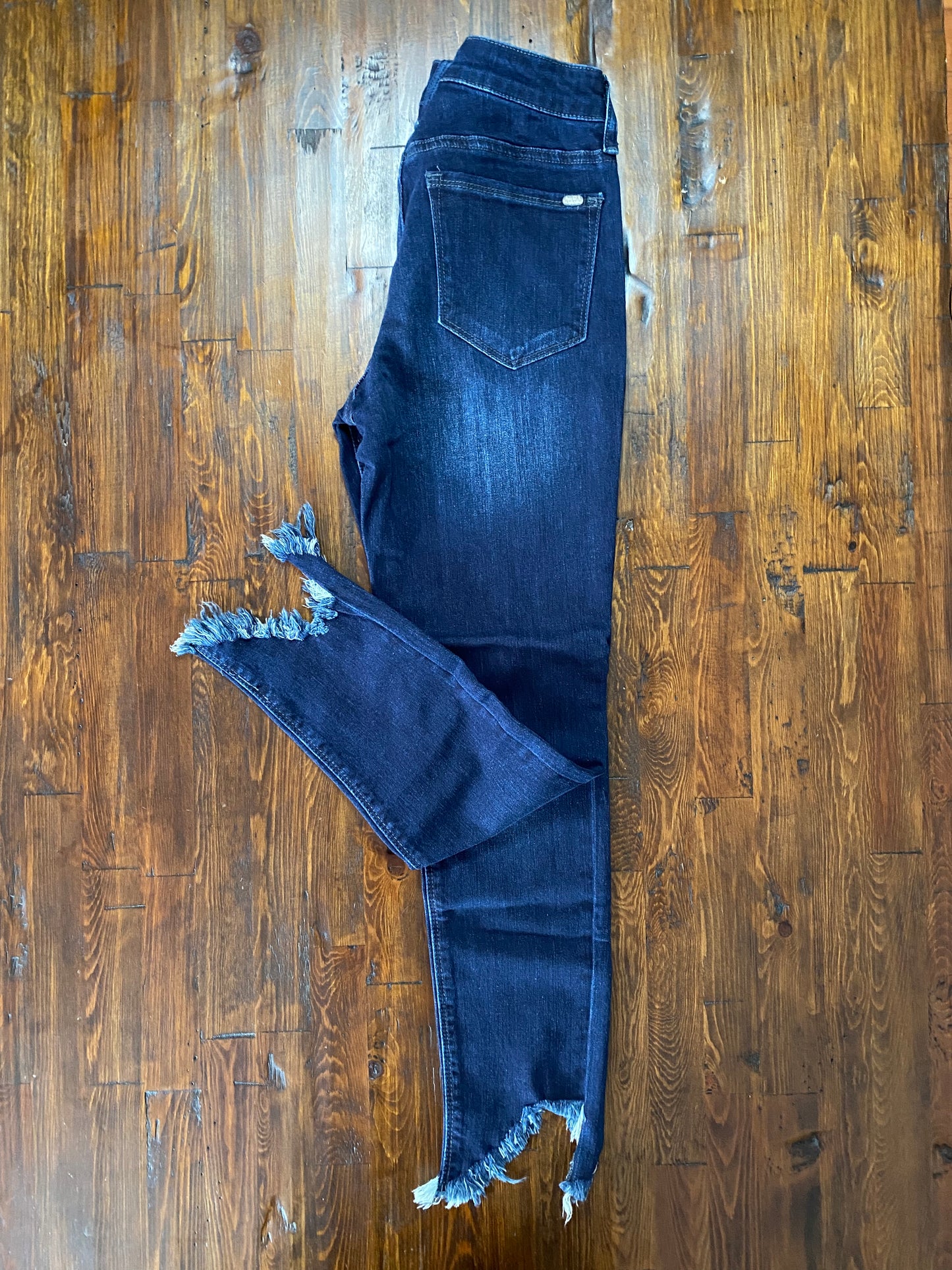 Special A-Raelynn Frayed Crop Skinnies