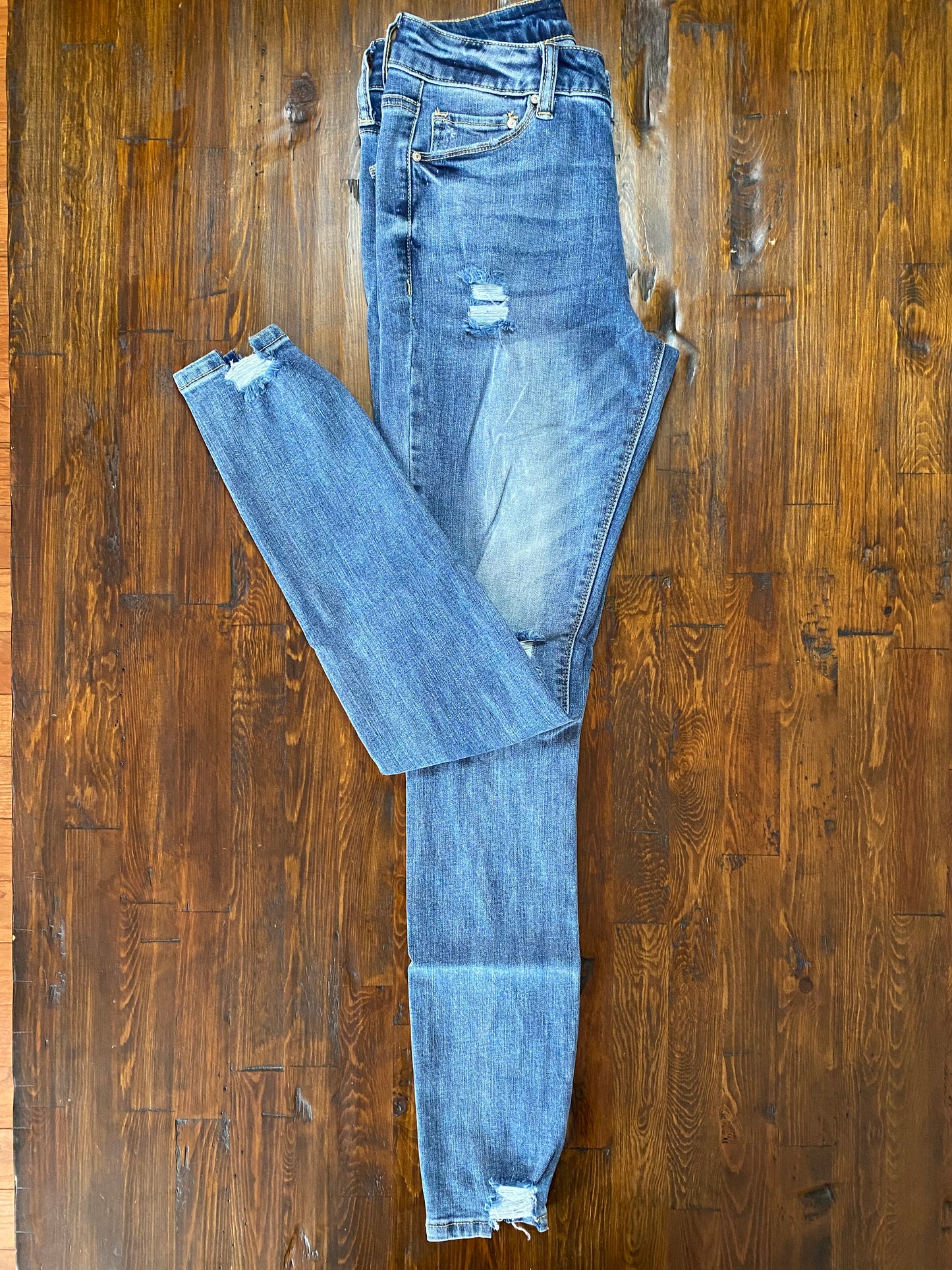 Special A-Melani Distressed Skinnies